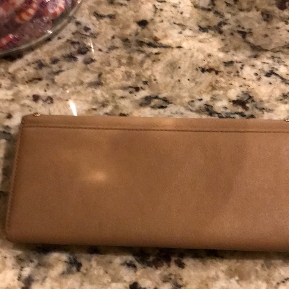 Authentic Burberry Wallet - Picture 6 of 7